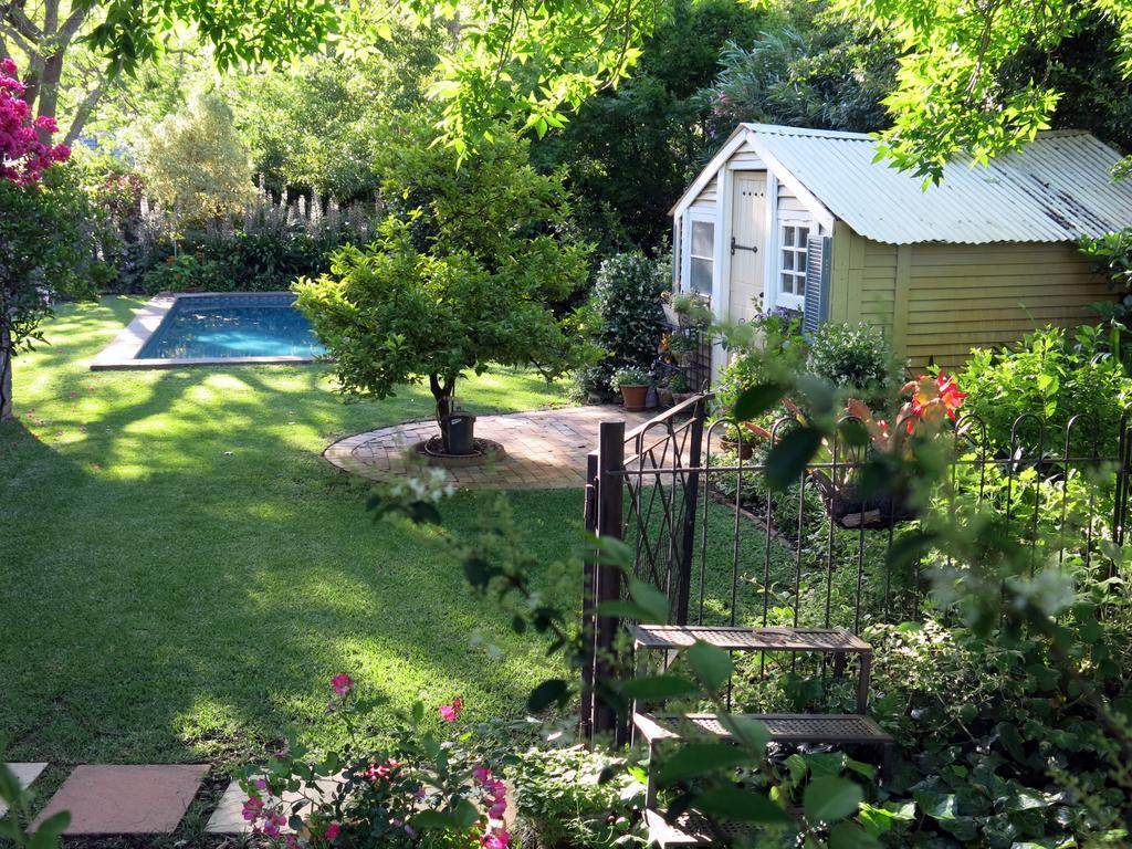 Featherbed Somerset West Room photo