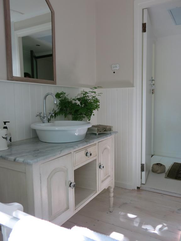 Featherbed Somerset West Room photo